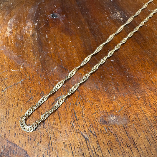 9ct Gold 18 Inch Singapore Twisted Link Necklace - Italy 375